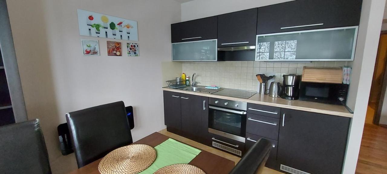 Hrabovo Alzbeta 16 Apartment Ruzomberok Exterior photo